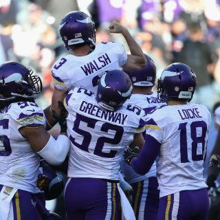 Con gol de campo al final, Vikingos superan a Osos