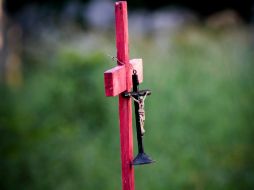 Los cuerpos no identificados son sepultados en conjunto, en capas de 16 a 20 cuerpos, en hoyos de cuatro metros de profundidad. NTX / F. Gálvez