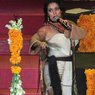 Lila Downs honra a los muertos con su música