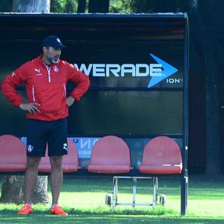 Cesan a Gustavo Matosas de Atlas