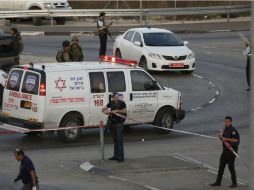 Cuatro judíos residentes de territorios ocupados fueron heridos ayer. AP / N. Shiyoukhi
