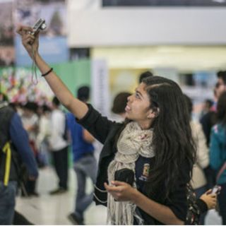 'Selfie' impulsa a jóvenes venezolanos a realizarse cirugías
