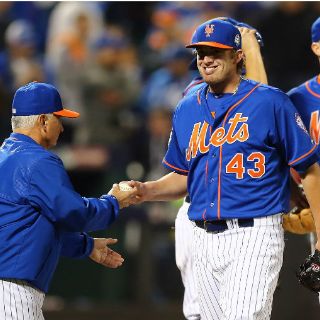 Mets extienden contrato a Collins hasta 2017