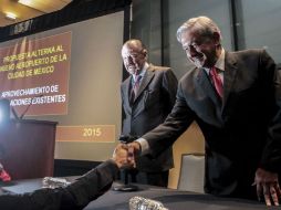 López Obrador busca presentar su proyecto a la Cámara de Diputados y Senadores, a Miguel Ángel Mancera y a Eruviel Ávila. SUN / R. Romero