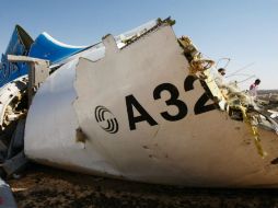 Analistas ya habían considera que el avión explotó en el aire, debido a la ubicación de los cuerpos encontrados. AFP / ARCHIVO