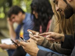 Los aparatos son favoritos para escuchar música, ver películas y series de televisión. EL INFORMADOR / ARCHIVO