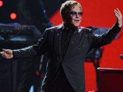 Elton John ha calificado de 'ridícula' la actitud de Putin sobre el colectivo LGBT. AFP / ARCHIVO