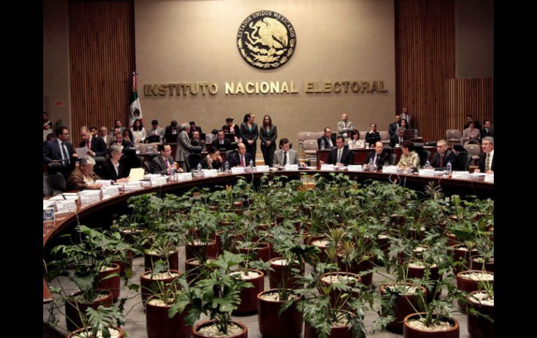 La sesión ordinaria comenzó la tarde de este viernes y se espera un amplio debate entre los consejeros electorales. NTX / ARCHIVO