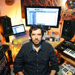 Yamil Rezc, agente secreto de la música