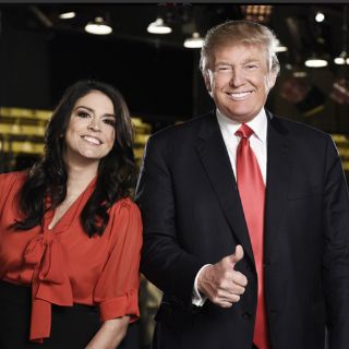 Protestan en NY contra participación de Trump en 'SNL'