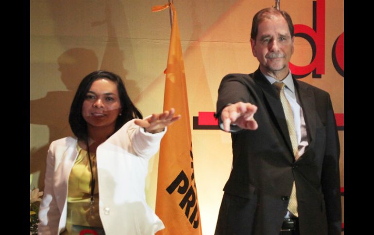 En su primer mensaje como líder del sol azteca, aseguró que su dirección se destacará por ser una verdadera oposición. SUN / V. Rosas