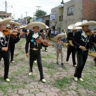 Cocula, donde familias preservan la tradición del mariachi