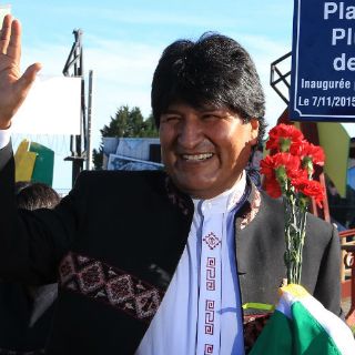 Evo Morales concluye histórica visita a Irlanda