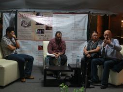 Laura Castro Golarte, Alejandro Almazán y José Reveles sostuvieron una charla sobre el oficio, moderada por Jorge Covarrubias. EL INFORMADOR / F. Atilano