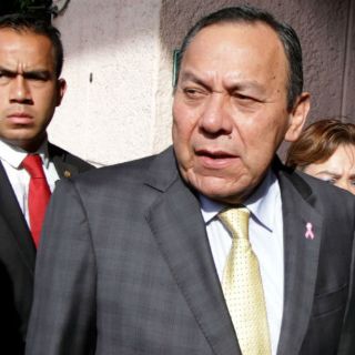 Presupuesto 2016 debe apalancar crecimiento, asegura Zambrano