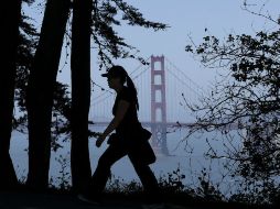 Los residentes de California reconocen que la inmigración puede presentar desafíos económicos también. AP / ARCHIVO