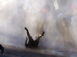 Se escuchan explosiones en distintos barrios y varios edificios han sido destruidos en choques entre el Ejército. AFP /  A. Altan