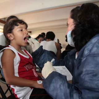 La mayoría de niños padece caries: IMSS