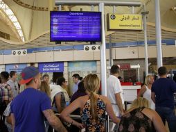 Todos los vuelos a Egipto fuerons suspendidos desde el viernes pasado por preocupaciones de seguridad. AP / ARCHIVO