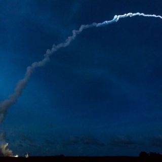 Cohete europeo Ariane 5 coloca en órbita dos satélites