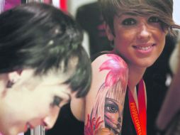 “Viva la tinta”. El evento reunirá a los mejores tatuadores del país. EFE /