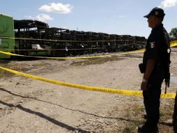 La madrugada de este miércoles, varias unidades de transporte público en Tabasco se incendiaron. Desconocen causas. SUN / RML