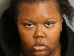 La madre, Katerra Lewis también fue imputada por haber dejado a la bebé a cargo del niño. AFP / Birmingham Police Department