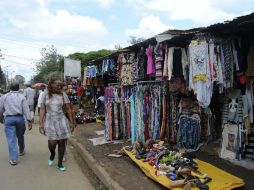África es considerado el continente más pobre del mundo; las penurias y la violencia hacen que miles emigren hacia Europa. EFE / J. Martorell