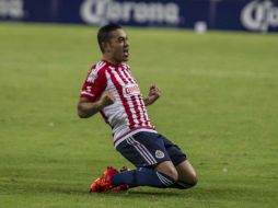 Marco Fabián fue el autor del gol de la victoria de Chivas sobre Atlas la víspera en el Estadio Jalisco. EL INFORMADOR / R. Tamayo