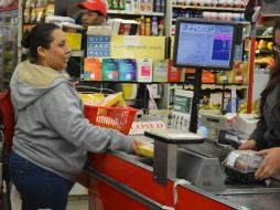 Las mujeres latinas registraron 45.7%, mayor prevalencia que los hombres pero por debajo de las mujeres afroestadounidenses. NTX / M. García