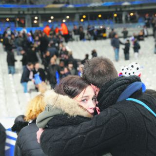 Francia combatirá 'sin piedad' a los responsables de atentados