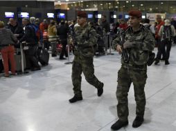 Los controles en las estaciones de tren y en los aeropuertos serán reforzados, a solicitud de las autoridades francesas. AFP / E. Feferberg