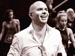 Pitbull se mostró sonriente y amable con sus seguidores. TWITTER / @pitbull