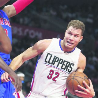 Clippers remonta al vencer a Pistons