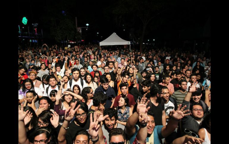 Los grupos llenaron de sonoridad y estridencia a los más de 35 mil asistentes congregados. EL INFORMADOR / P. Franco