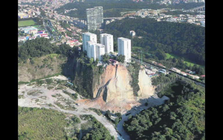 La vivienda ubicada en el predio Altavista 111 será demolida por el grave riesgo que representa para sus propietarios. SUN /