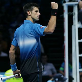 Djokovic inicia defensa del Masters con victoria