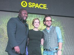 Los protagonistas de “Zoo” visitaron nuestro país. De izquierda a derecha, Nonzo Anonzie, Kristen Connolly y Billy Burke. EL INFORMADOR / CORTESÍA SPACE