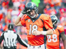 Peyton Manning se convirtió en el líder pasador de todos los tiempos el día que tuvo los peores números de su notable carrera. AP / J. Dempsey