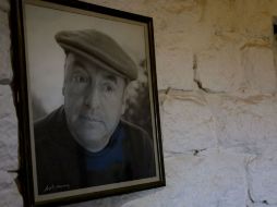 Pablo Neruda tenía 19 años cuando lo publicó; presuntamente vendió un reloj de su padre para hacerlo. AP / ARCHIVO