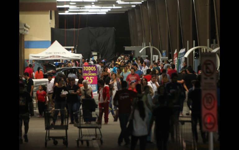 La lista es condicionada por publicidad engañosa, no respetar los precios, no entregar notas y aplicar cargos sin consentimiento. EL INFORMADOR / R. Tamayo