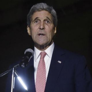 Kerry llega a París para mostrar 'fuerte relación' de EU y Francia