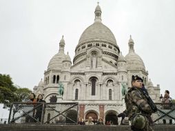 Ante las amenazas que se han visto en la red, las medidas de seguridad han aumentado en París estos días. EFE / Y. Valat
