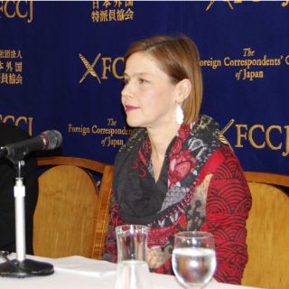 Japón indemniza a periodista despedida por irse en crisis nuclear