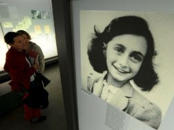 Sus diarios han sido traducidos a 70 lenguas y vendidos en 100 países diferentes. EFE / ARCHIVO