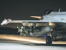 Un avión de combate galo despega de una base en el Golfo. EFE /