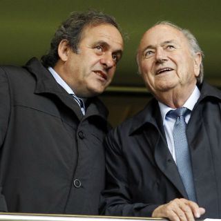 La FIFA no quitará sanciones a Blatter y Platini