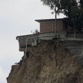 Inician obras por derrumbe en Santa Fe