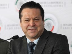 El coordinador del PAN, Fernando Herrera, adelanta que esperan la propuesta de Peña Nieto para el director del INEGI. SUN / ARCHIVO