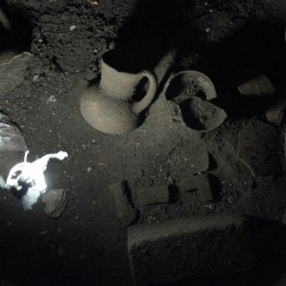 Hallan restos arqueológicos en el centro de La Paz